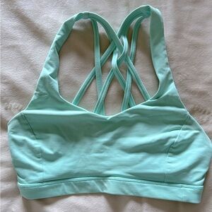 Energy bra lululemon (size 4)
